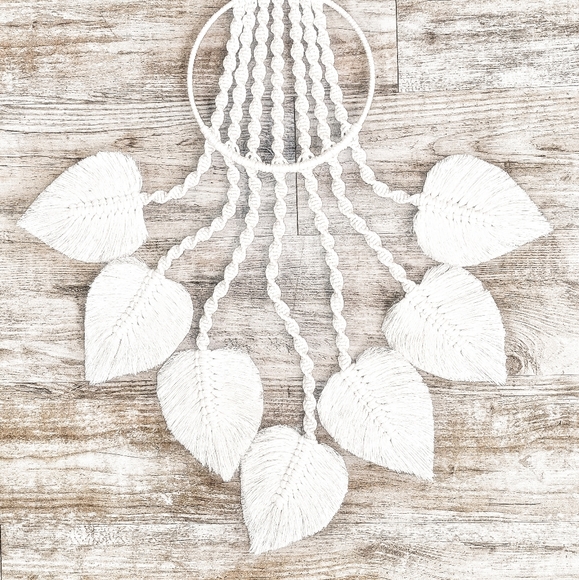 Bohemian Macrame Hanging Handmade Tapestry in Ivory Crème White Pearl Color - Picture 6 of 8